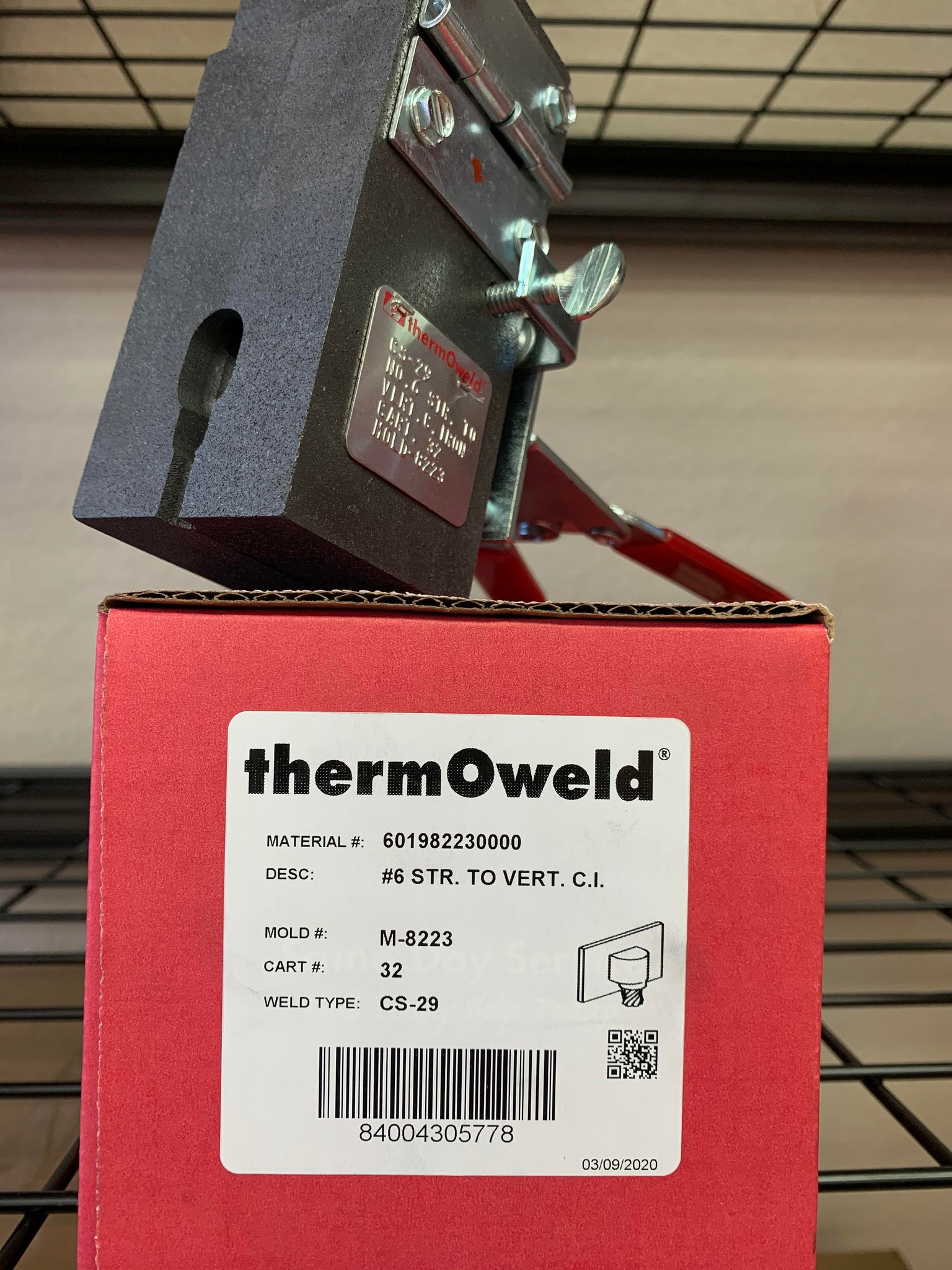 Thermoweld M-8223 Weld Mold (Vertical Mold)